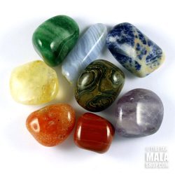 8 chakras tumblestones