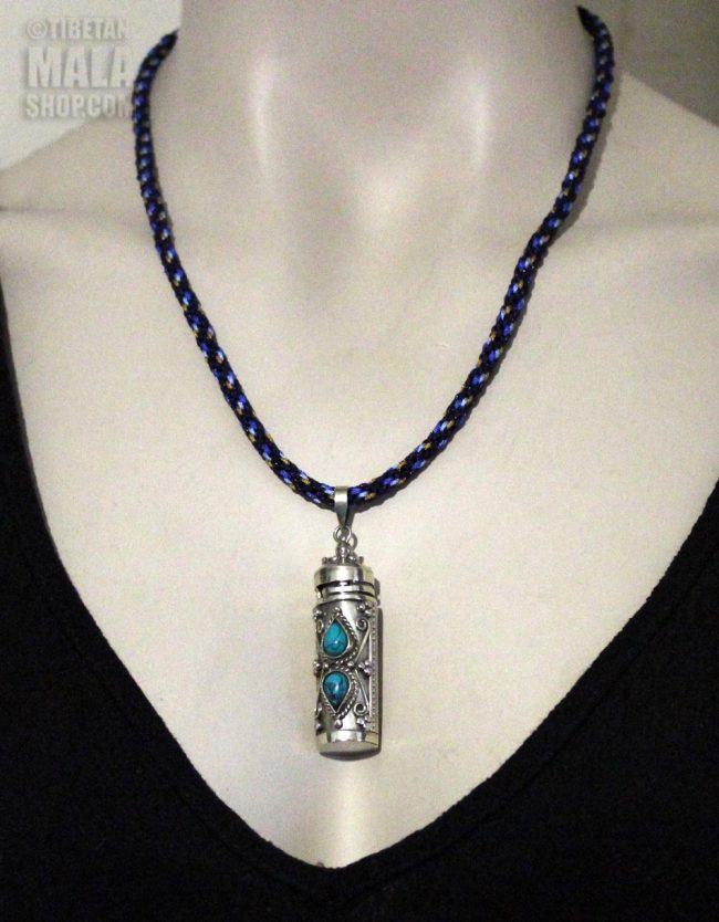 amulet prayer box necklace length