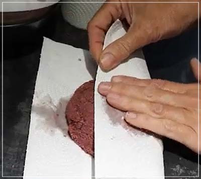 Wrap the Rose Petal pulp and leave to dry out